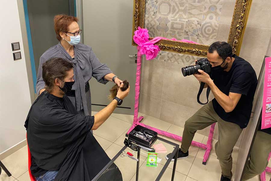 iatrikes-peroukes-hos-hair-for-help-celebrate-your-scars-201025-photo-slider-011